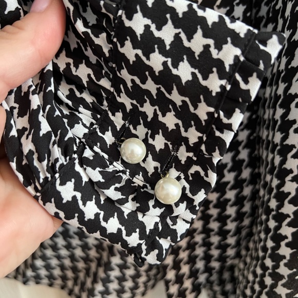 Kate Spade Houndstooth Long Sleeve top - Picture 6 of 7